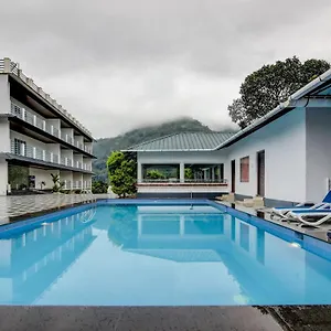 Resort Misty Garden And