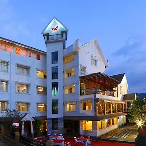 Resort Red Sparrow