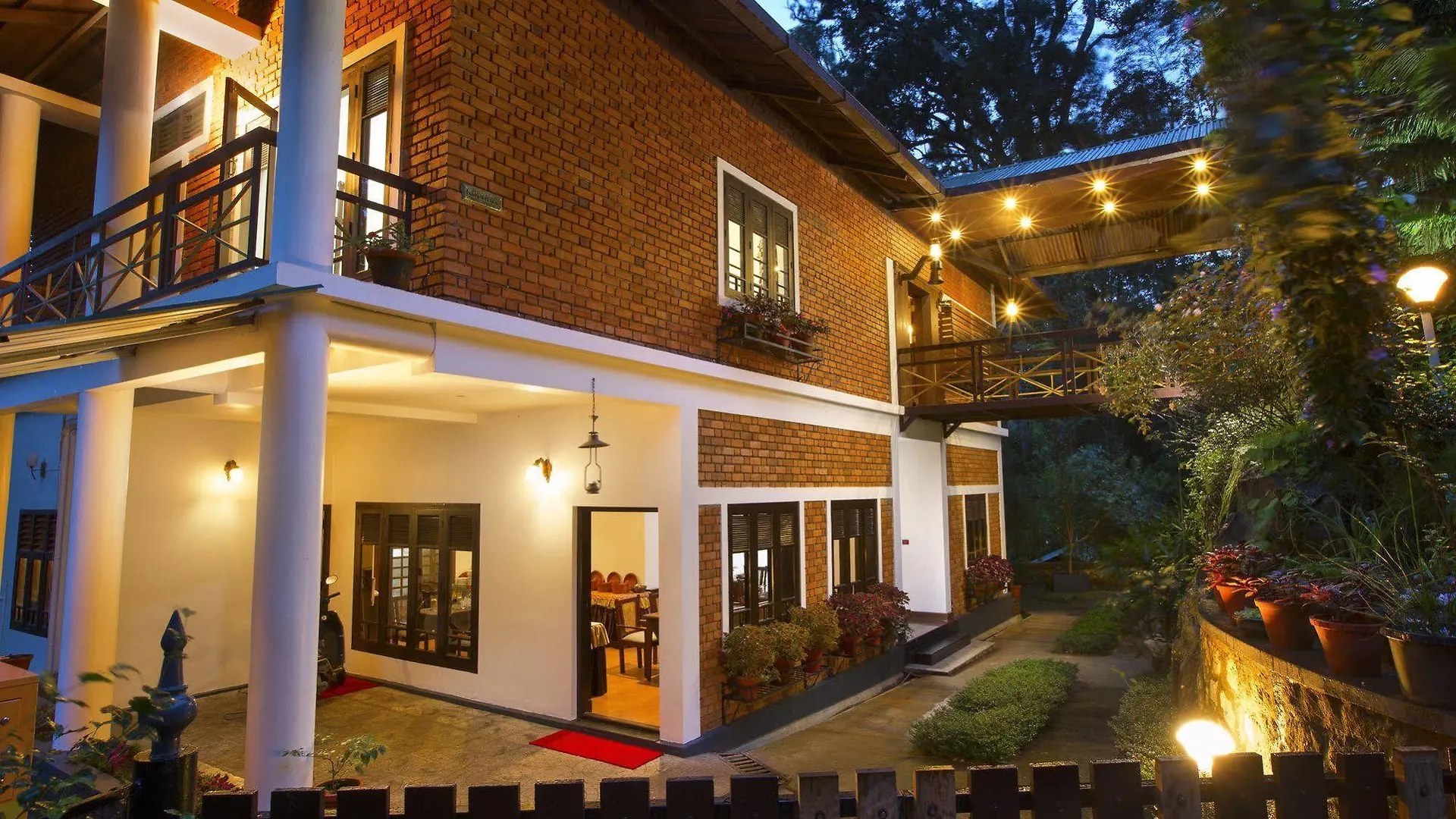 Madhumanthra Resort - Homestay Munnar